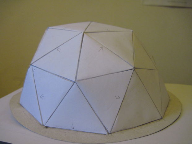 La cúpula de papel